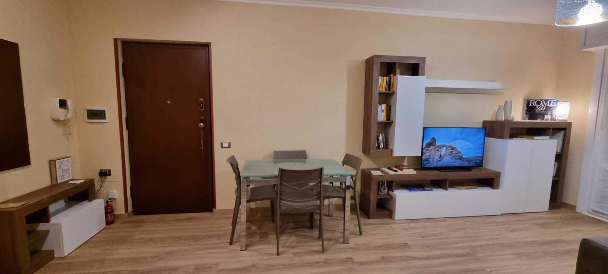 Lucia's - Apartment *